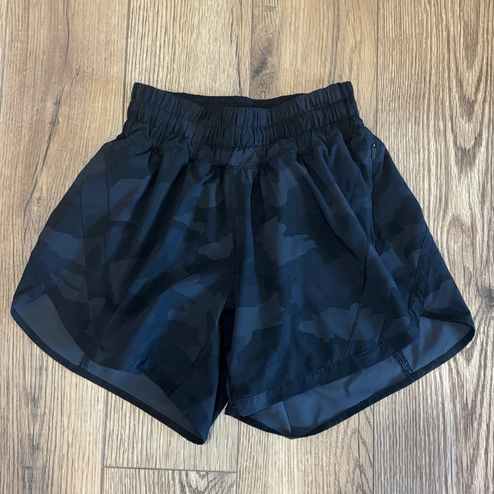 Lululemon Track That Shorts 5" Size 2 In Heritage 365 Camo Deep Coal Multi - Picture 2 of 5